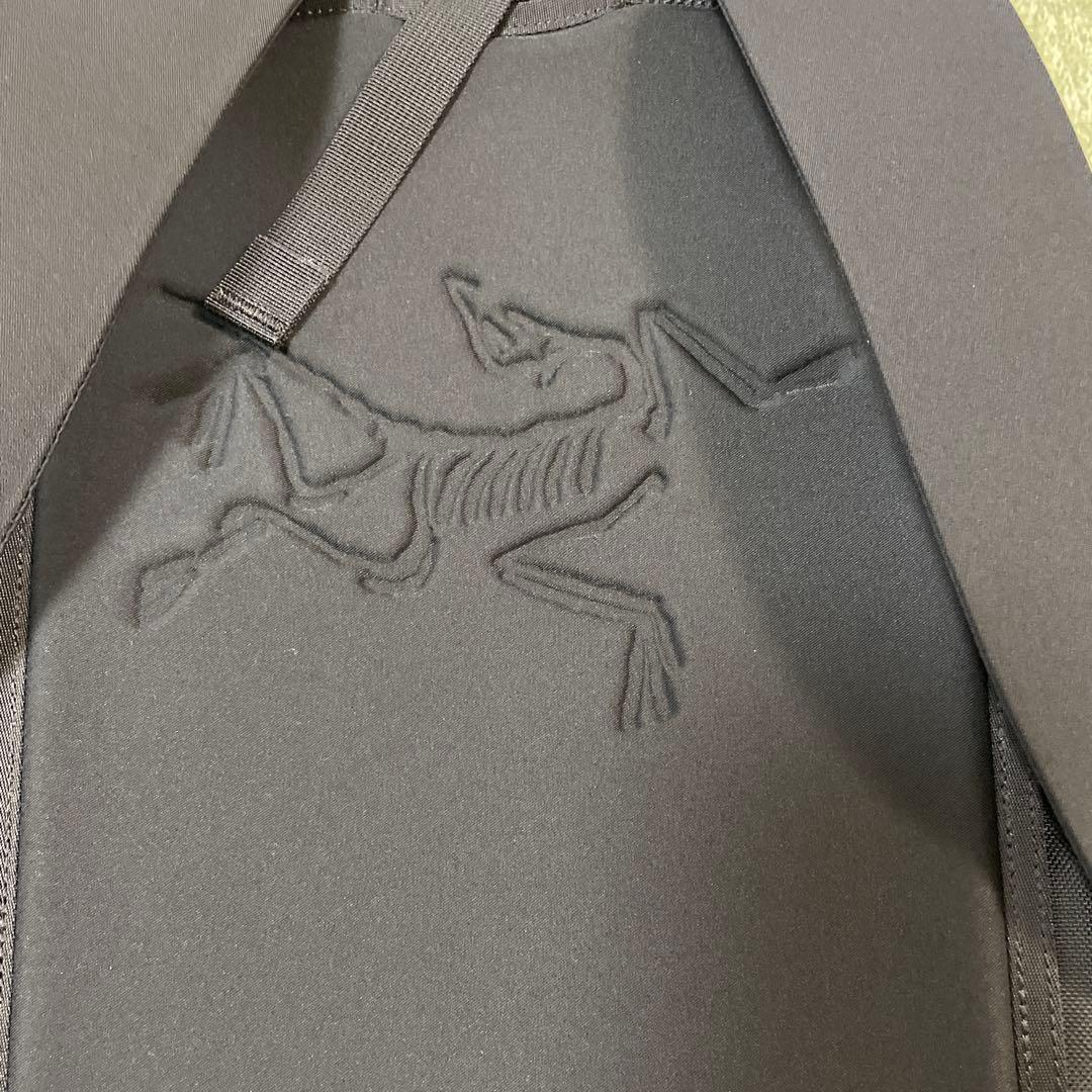 ビームスバッグ ARC'TERYX Arro 20 Bucket Bag メンズ