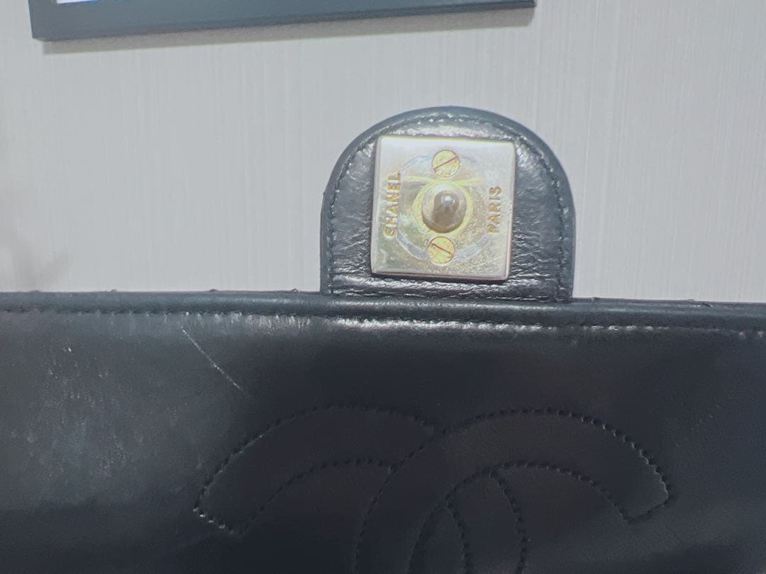 Chanel ブラック ショルダーバッグ