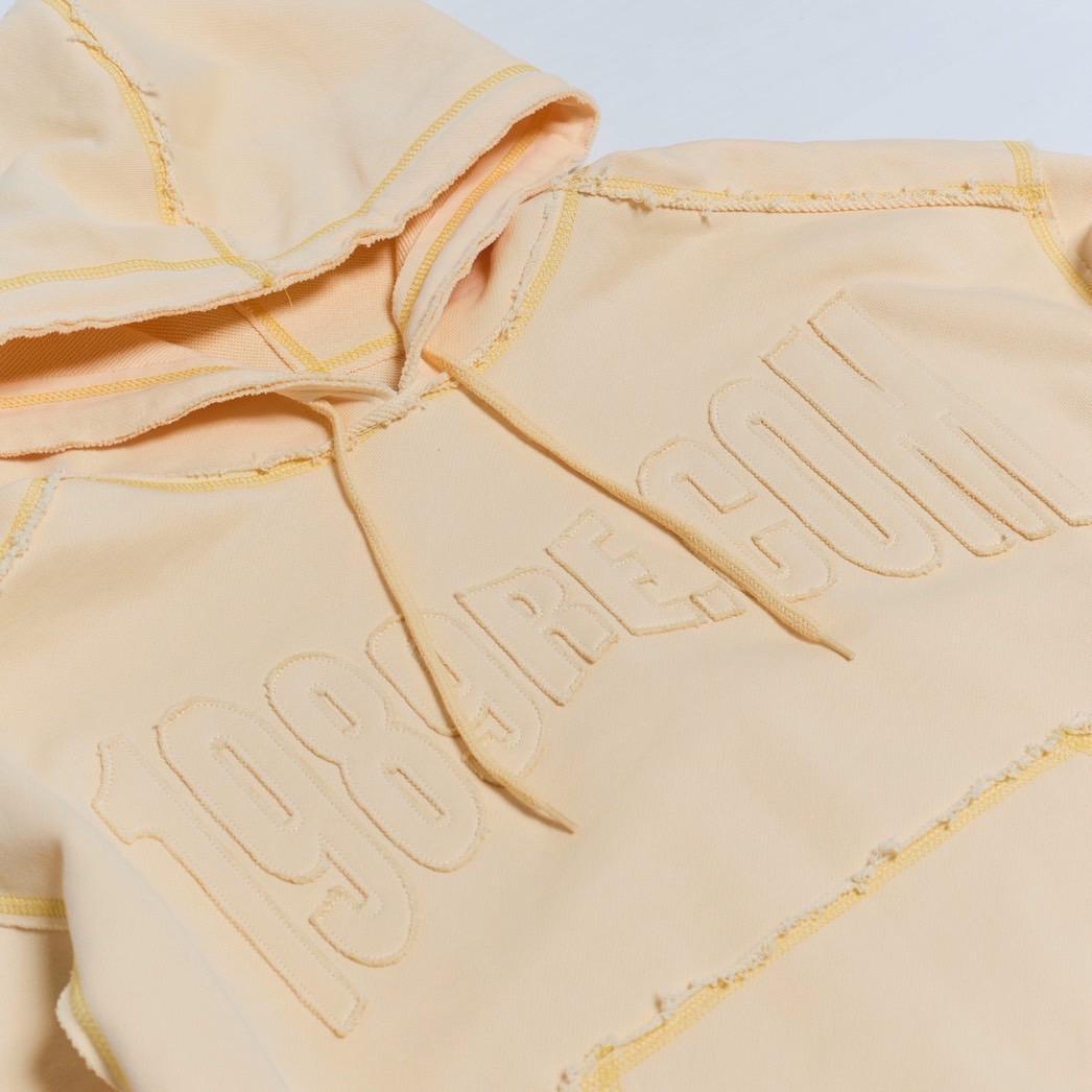 即完売品 新品 仲里依紗 Re. アールイードット 生地ロゴフーディー イエロー