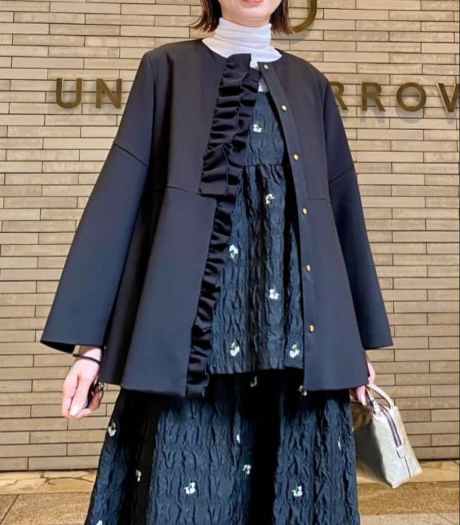 新品タグ付　UNITED ARROWS LIGHT SPONGY フリル コート