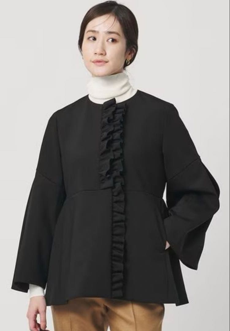 新品タグ付　UNITED ARROWS LIGHT SPONGY フリル コート