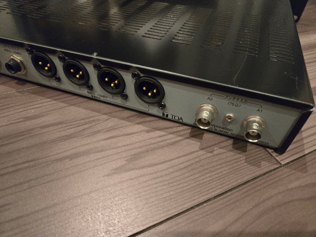 【TOA】トーアワイヤレスチューナーWT-1824受信機ダイバーシティ