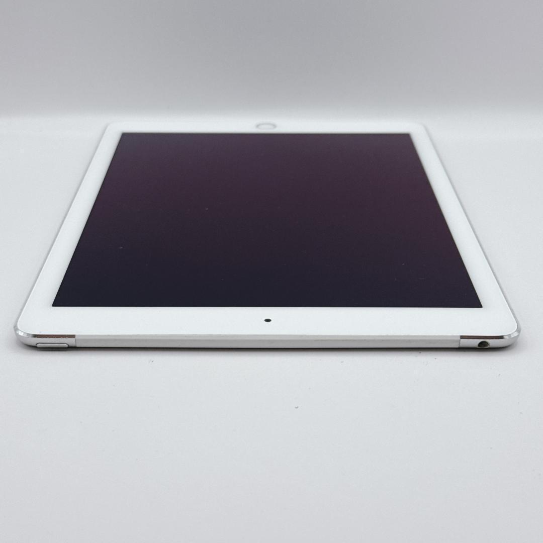 【美品】iPad Air 2 64GB Wi-Fiモデル MGHY2J/A