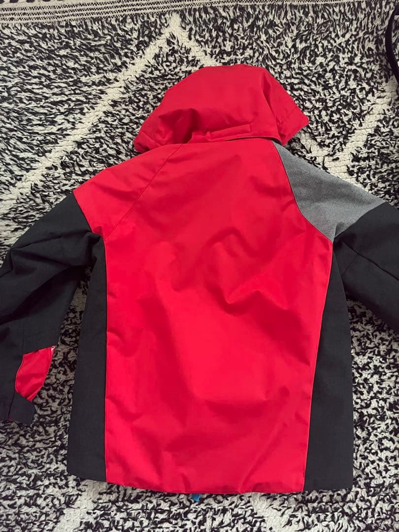 美品　DESCENTE 150センチ スキーウェア 上下セット　キッズ