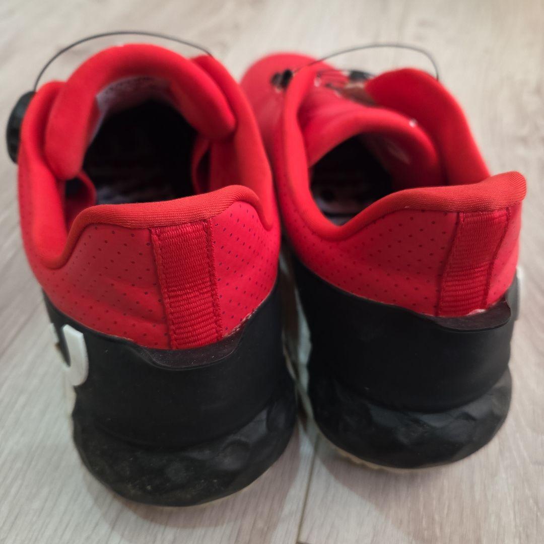 ジーフォア レッド ゴルフシューズ