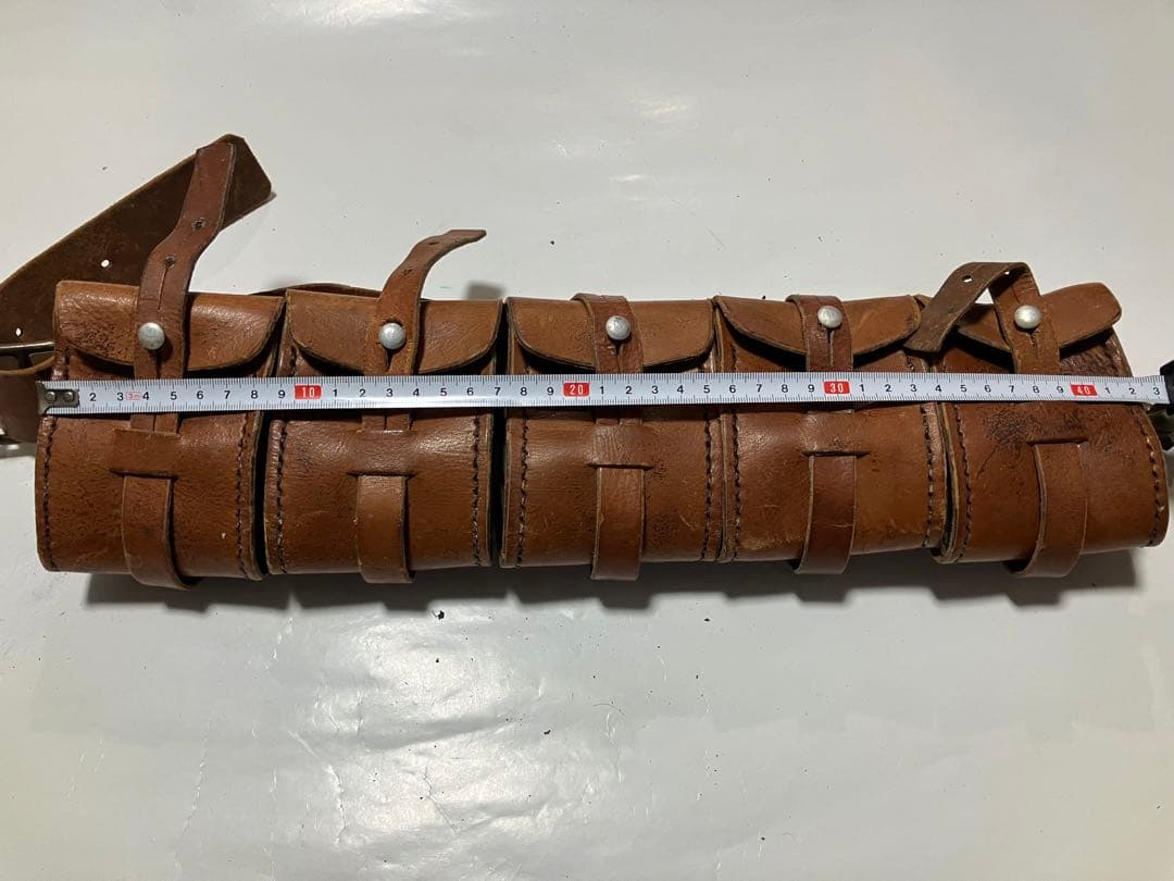 スウェーデン軍　5連　レザー　バンダリア　カオスポーチ　実物　官給品　50's
