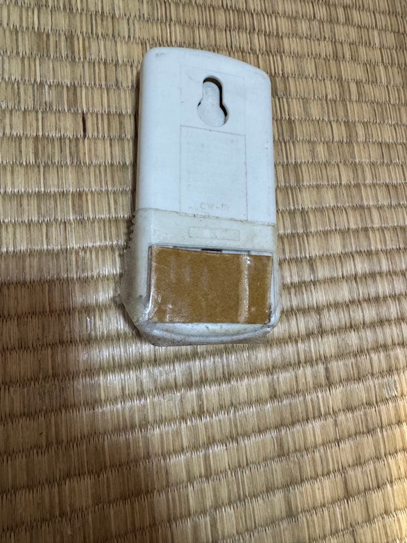 ★★ コロナ窓用エアコン　本体とリモコンのみ　2007年製　送料込　★★