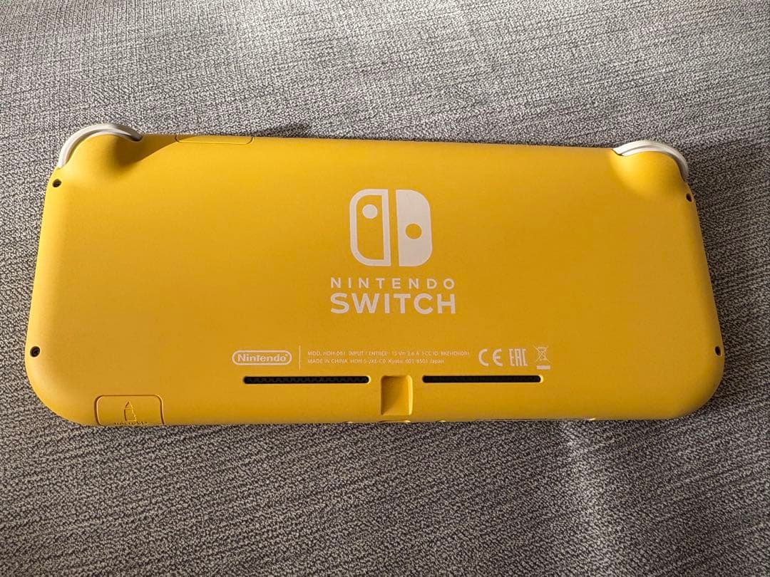 Nintendo Switch Lite イエロー 本体 ゲームソフト付き