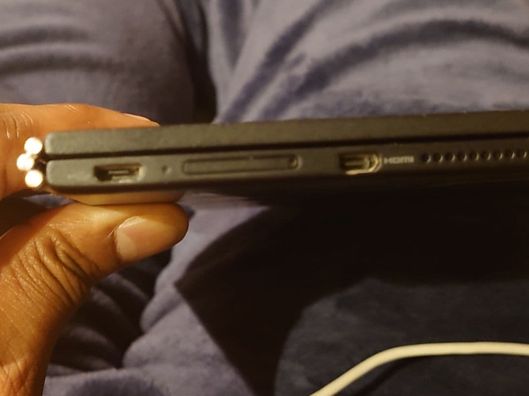 Lenovo Yoga Book（ヨガブック）純正箱・動作確認済み