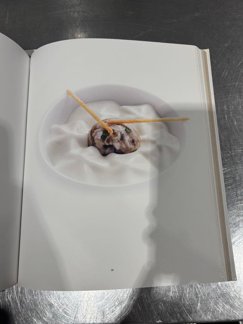 フランス料理本　LE LIVRE BLANC 洋書 アートブック デザイン本