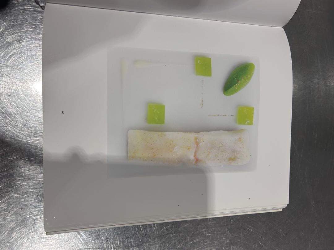 フランス料理本　LE LIVRE BLANC 洋書 アートブック デザイン本