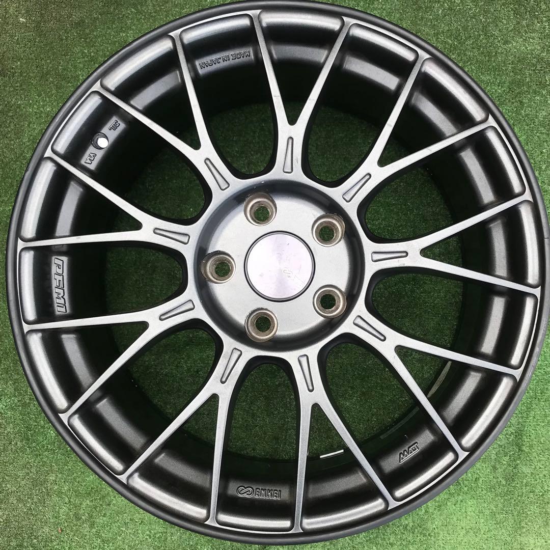 ENKEI PFM1、 M.A.T. Process 17インチアルミホイール