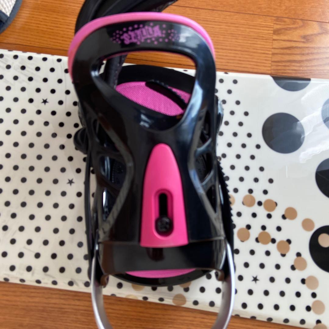 スノーボード Sサイズ 白黒水玉　ケース付き