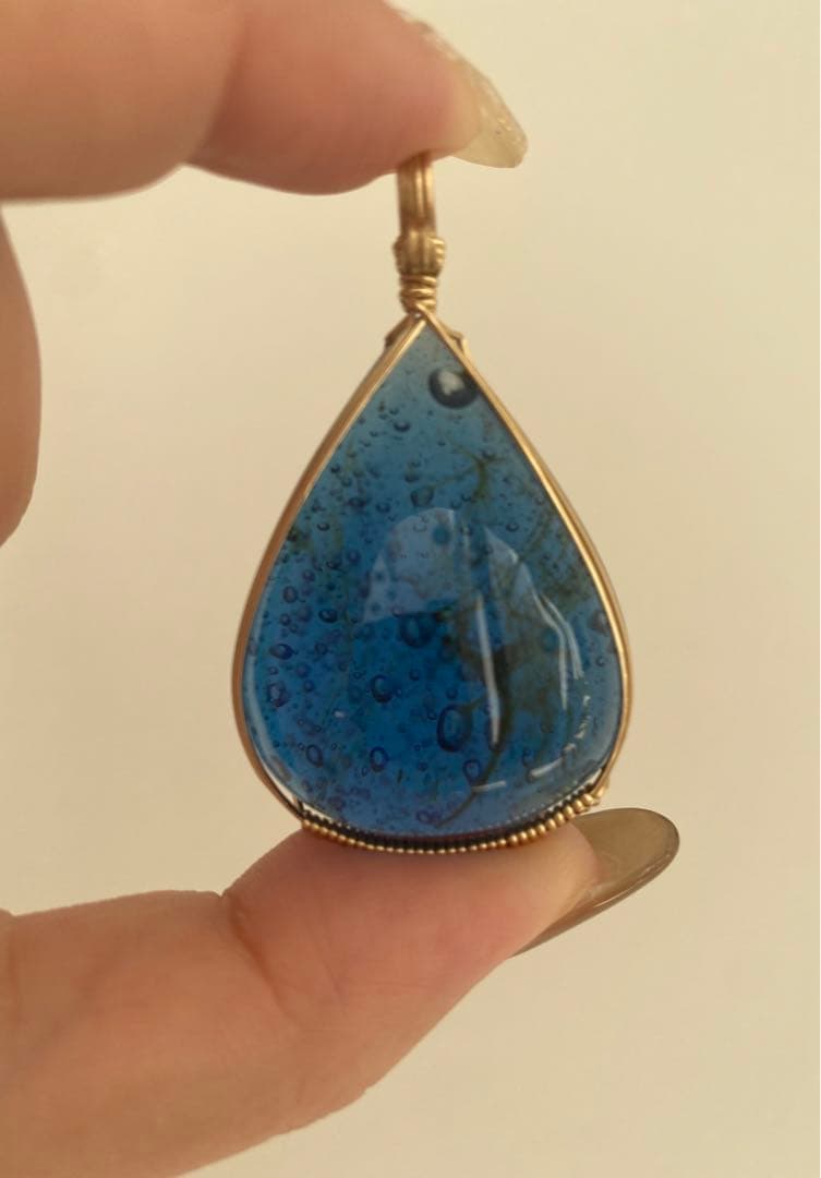 インドネシア産アンダラクリスタル✴︎ペンダントトップ