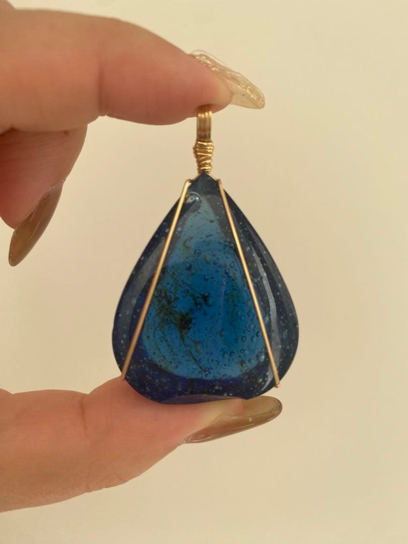 インドネシア産アンダラクリスタル✴︎ペンダントトップ
