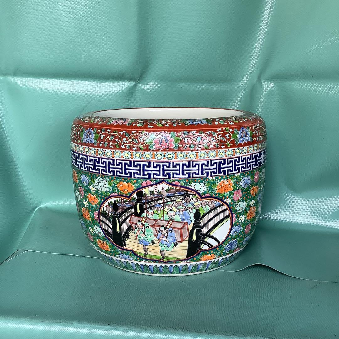 カラフルな火鉢、 7-090