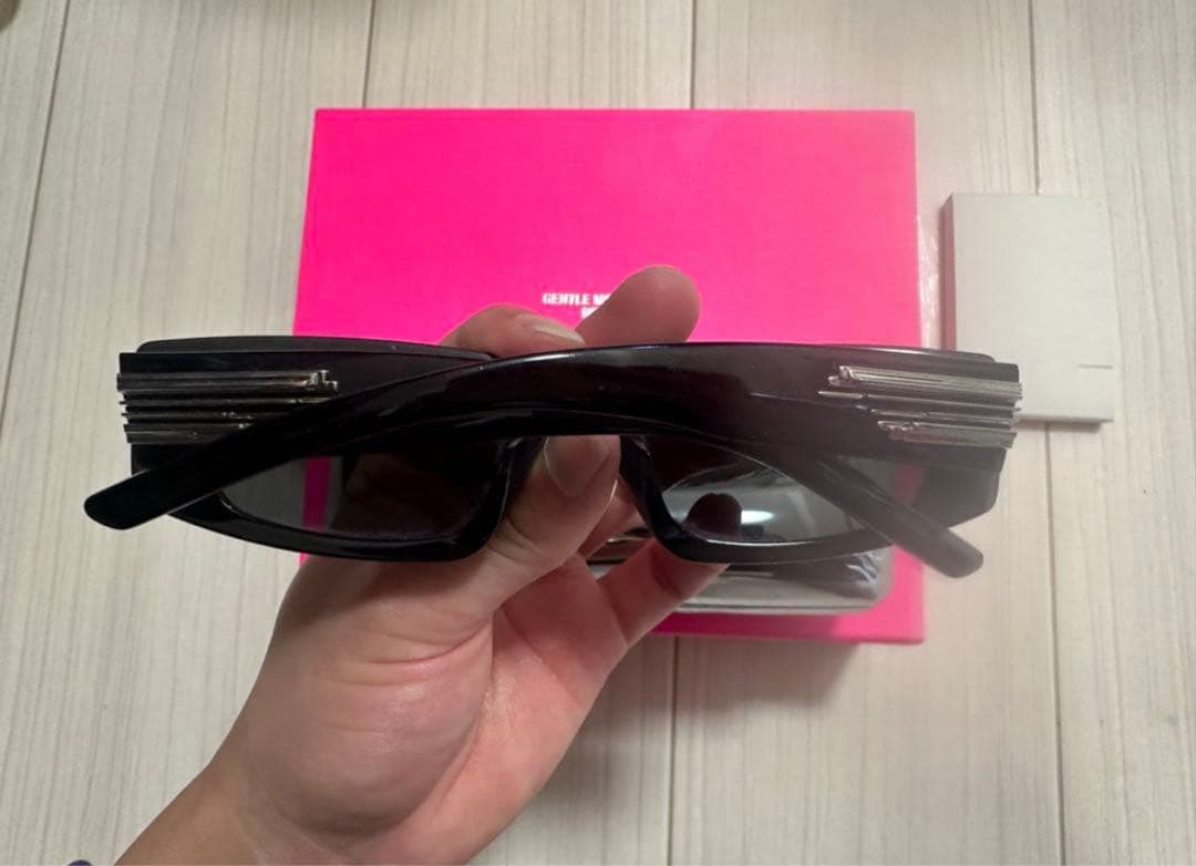 GENTLE MONSTER BOLD ブラックサングラス