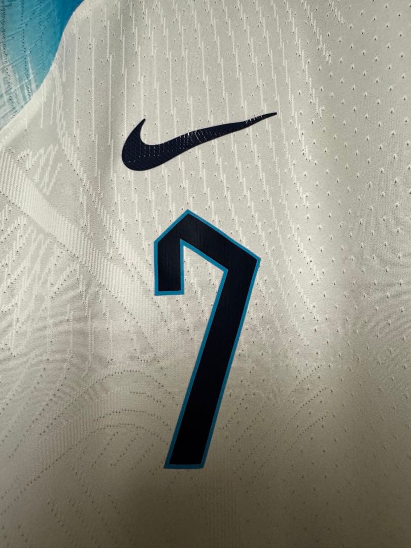 ブカヨ サカ イングランド代表 オーセンティックユニフォーム Lサイズ 正規品