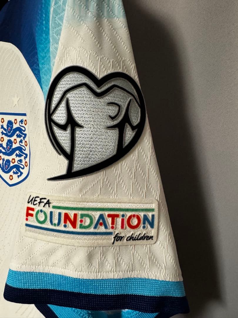 ブカヨ サカ イングランド代表 オーセンティックユニフォーム Lサイズ 正規品