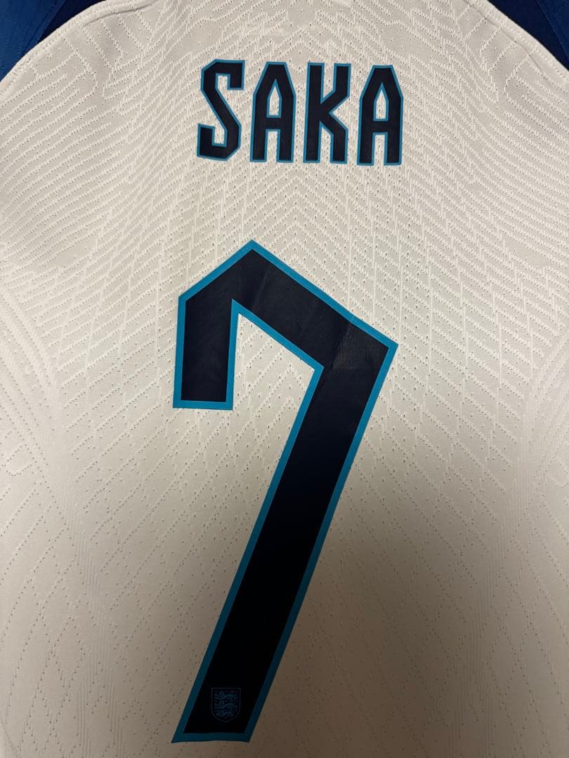 ブカヨ サカ イングランド代表 オーセンティックユニフォーム Lサイズ 正規品
