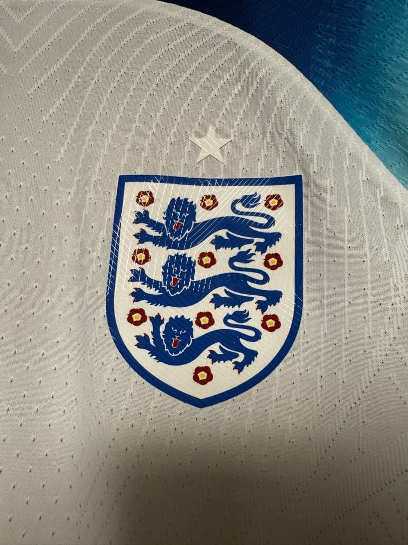 ブカヨ サカ イングランド代表 オーセンティックユニフォーム Lサイズ 正規品