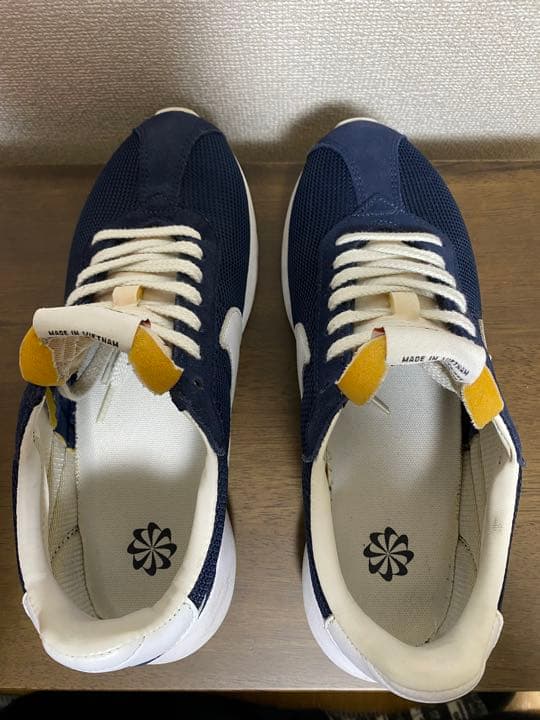 絵本・児童書 NIKE ROSHE LD-1000 QS