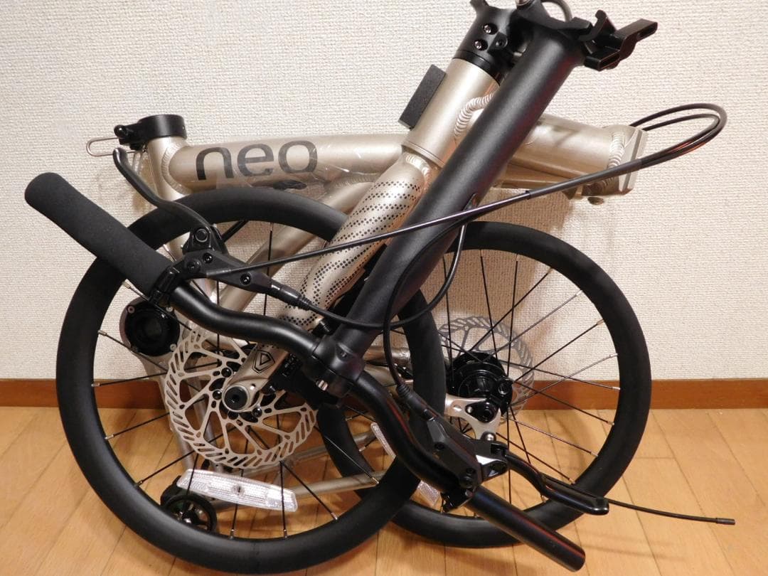 JAVA NEO 16インチ　349　折りたたみ 自転車 BROMPTON