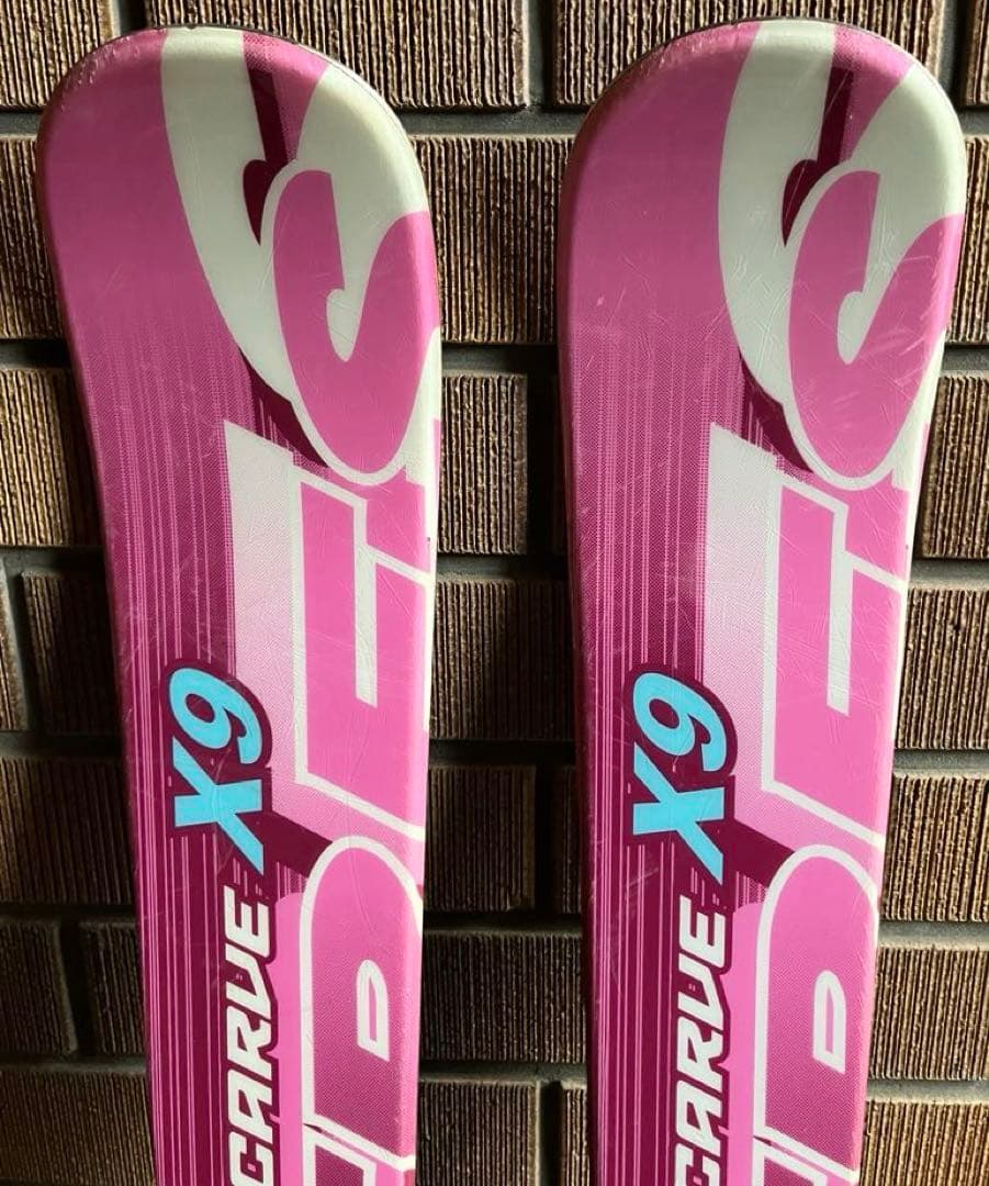 スキー板とストック、袋セット　150cm