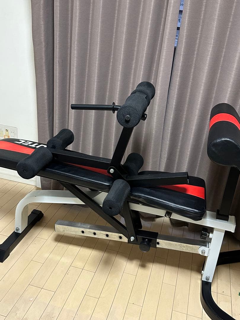 IROTEC（アイロテック）マルチポジションベンチ トレーニングベンチ 黒/赤