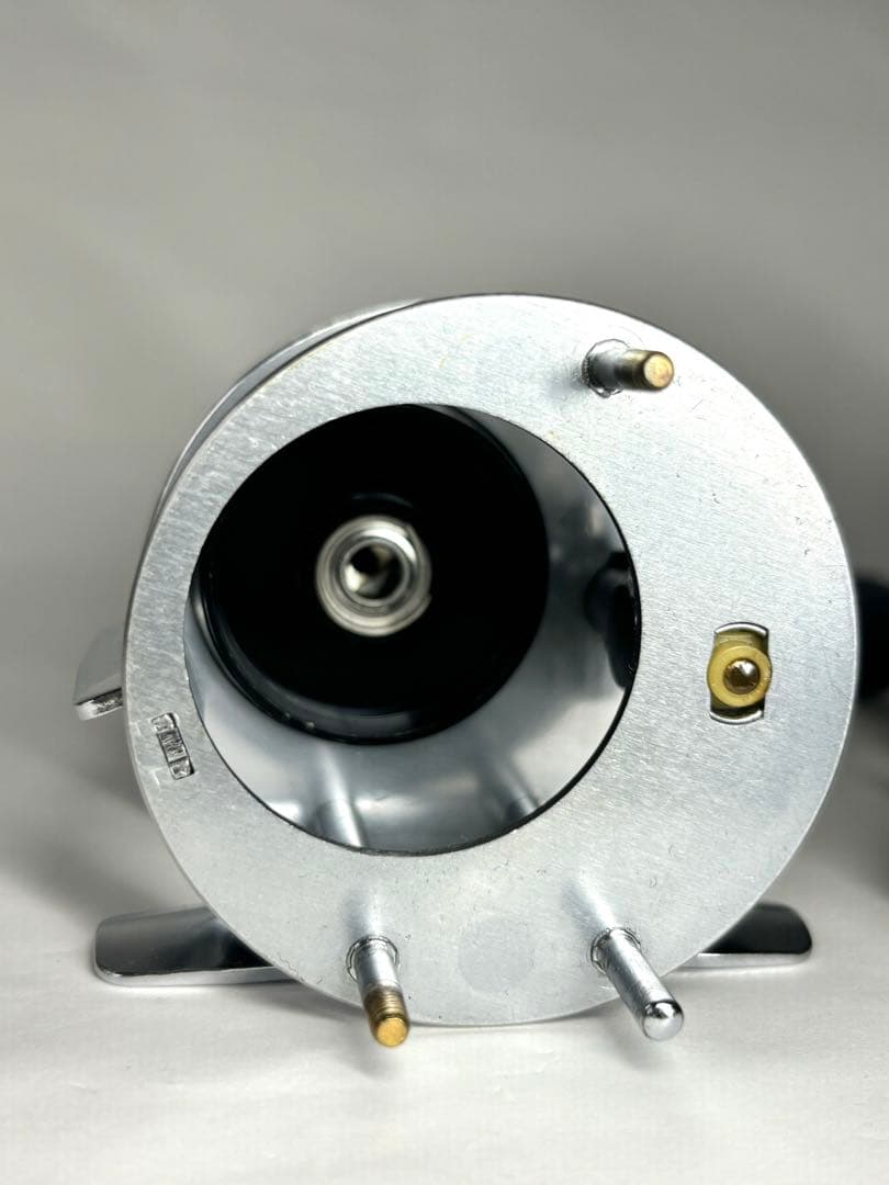 ヴィンテージアンバサダー1500C4本爪ドラグ、茶ステッカー、セラミックBB