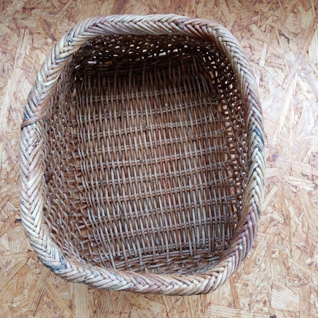 あけび蔓　パン・果物籠