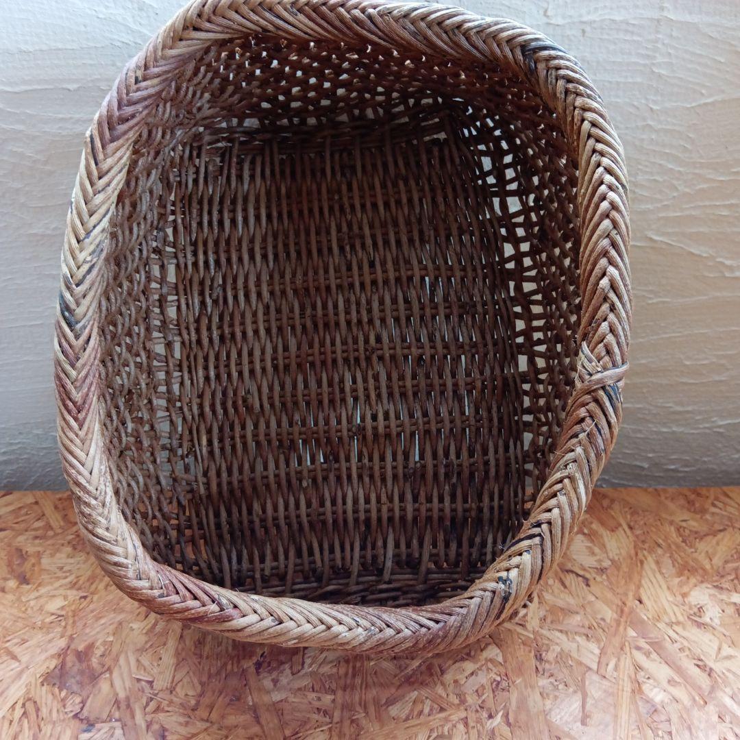 あけび蔓　パン・果物籠