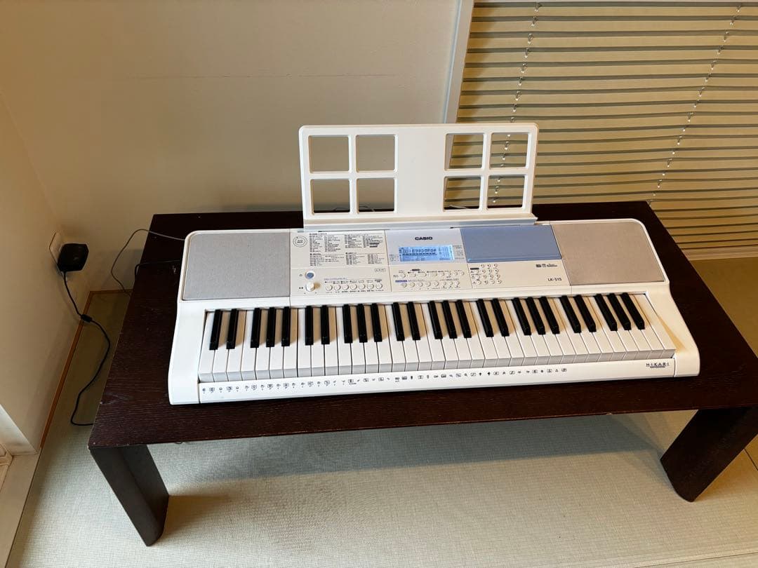 電子キーボード　CASIO CasioTone LK-515