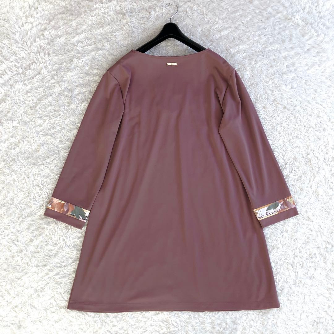 美品✨近年 レオナール カットソー チュニック トリム 花 小豆色 40 L