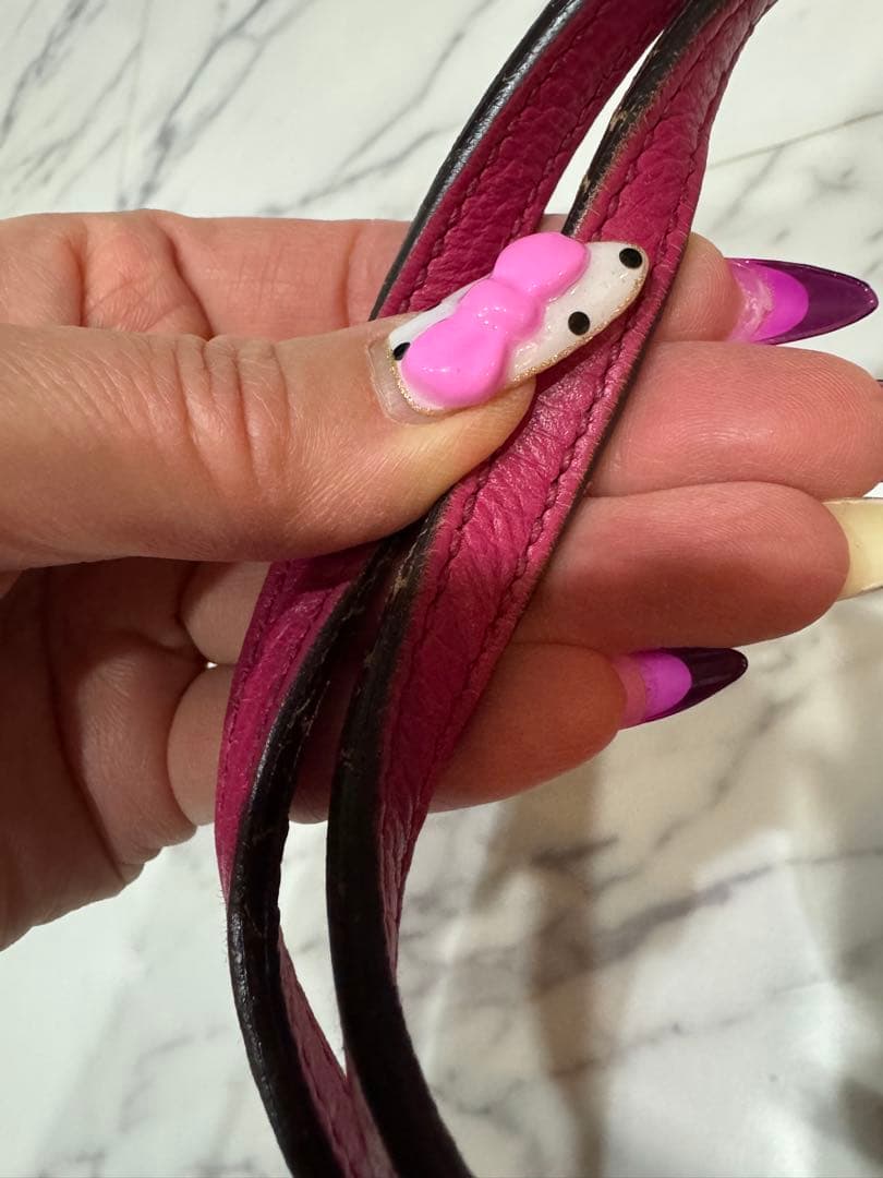 Gucciレザーピンク トートバッグA4入ります保存袋付き