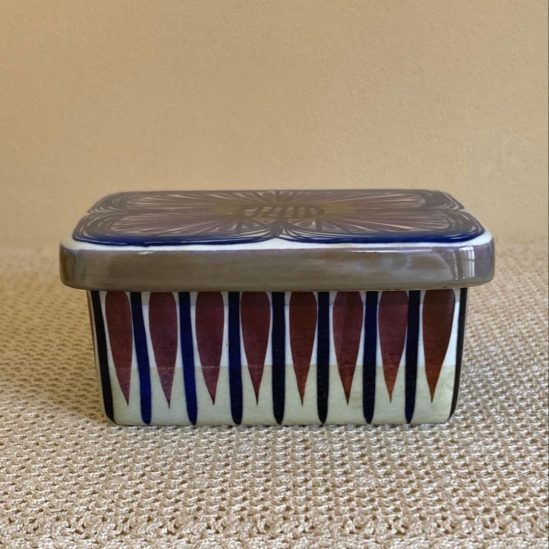 ロイヤルコペンハーゲン テネラ 紫の花バターボックス デンマーク製 1個