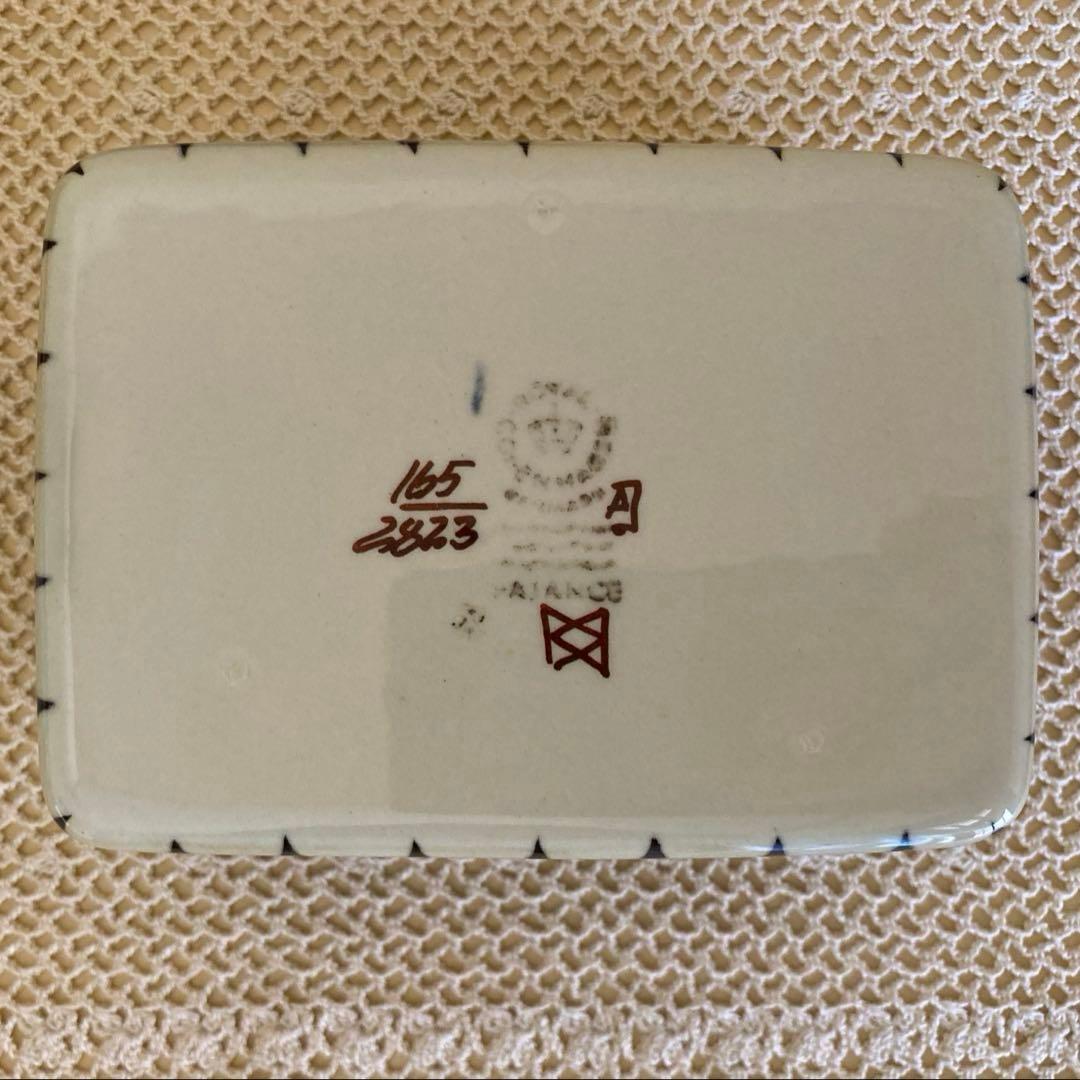 ロイヤルコペンハーゲン テネラ 紫の花バターボックス デンマーク製 1個