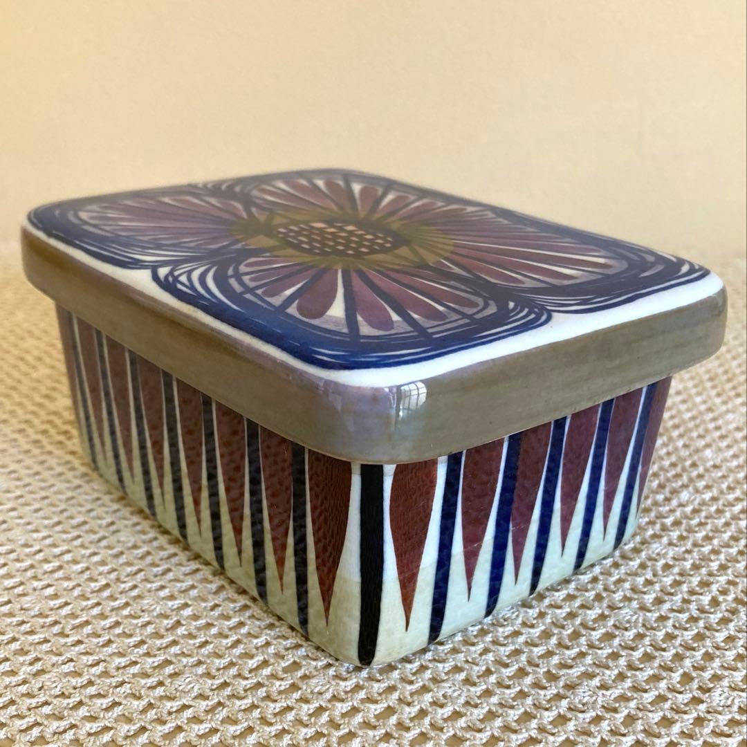 ロイヤルコペンハーゲン テネラ 紫の花バターボックス デンマーク製 1個