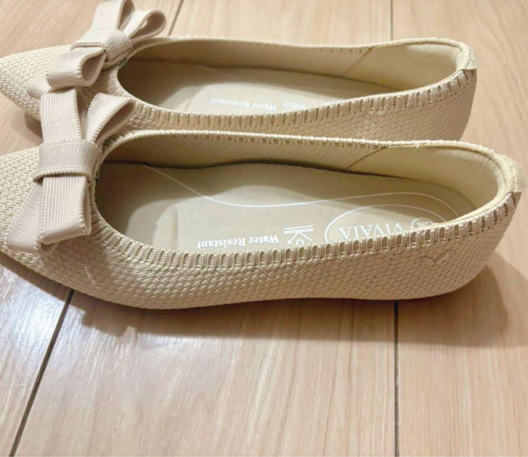 VIVAIA 　ポインテッドトゥ 撥水加工 フラットシューズ　36 クリップ付