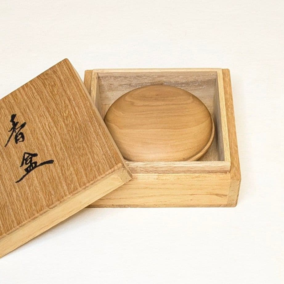 【特価・新品】 香合　白檀　蛤型　2.3寸(約6.9cm)