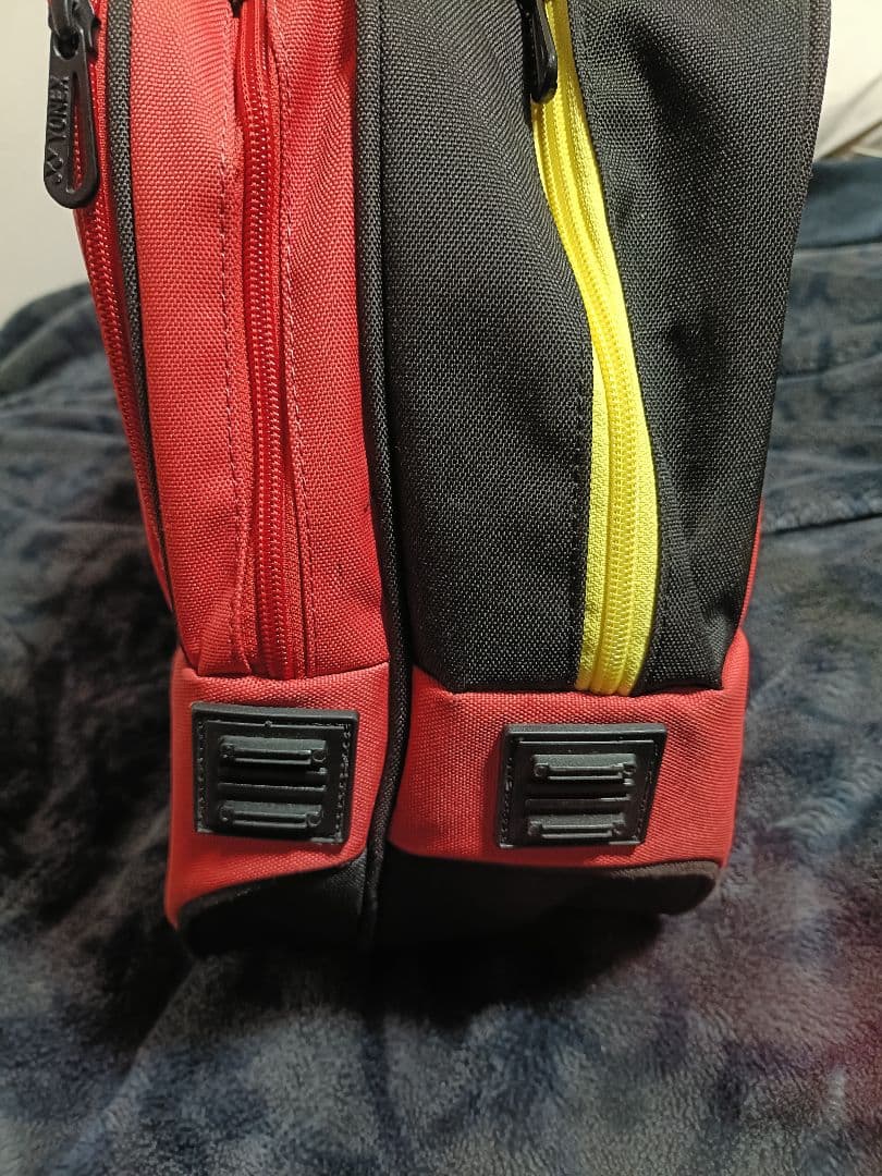 美品　YONEX ヨネックス　プロシリーズ　92031W ラケットバッグ　レア！