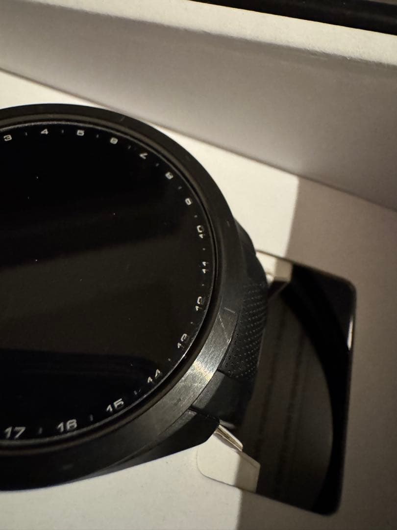 Garmin Approach S70 ブロンズ　ガラスフィルムつき