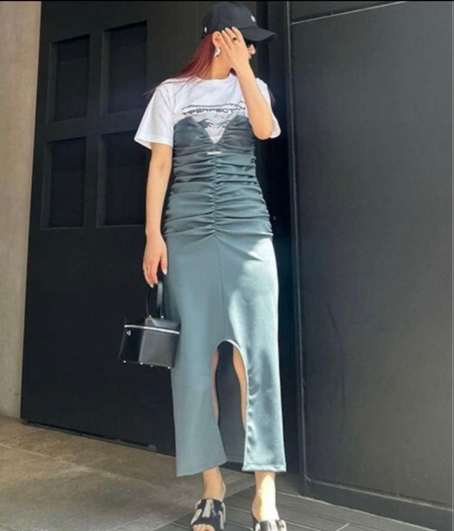 PRANK PROJECT ディープカッティングジャージーワンピース