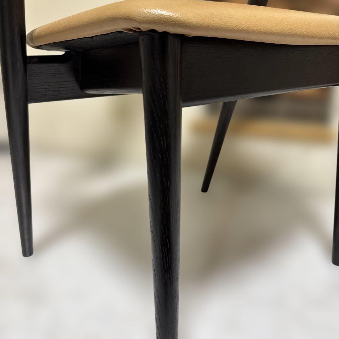 飛騨産業 SEOTO（セオト）飛騨家具 セミアームチェア　張り座 BK