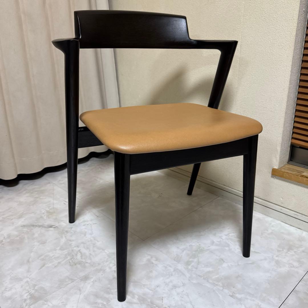 飛騨産業 SEOTO（セオト）飛騨家具 セミアームチェア　張り座 BK