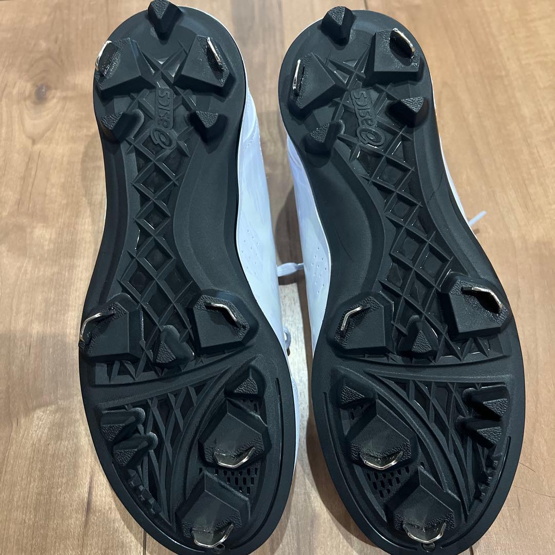 asics ホワイト 野球用スパイク　金具　23.0cm