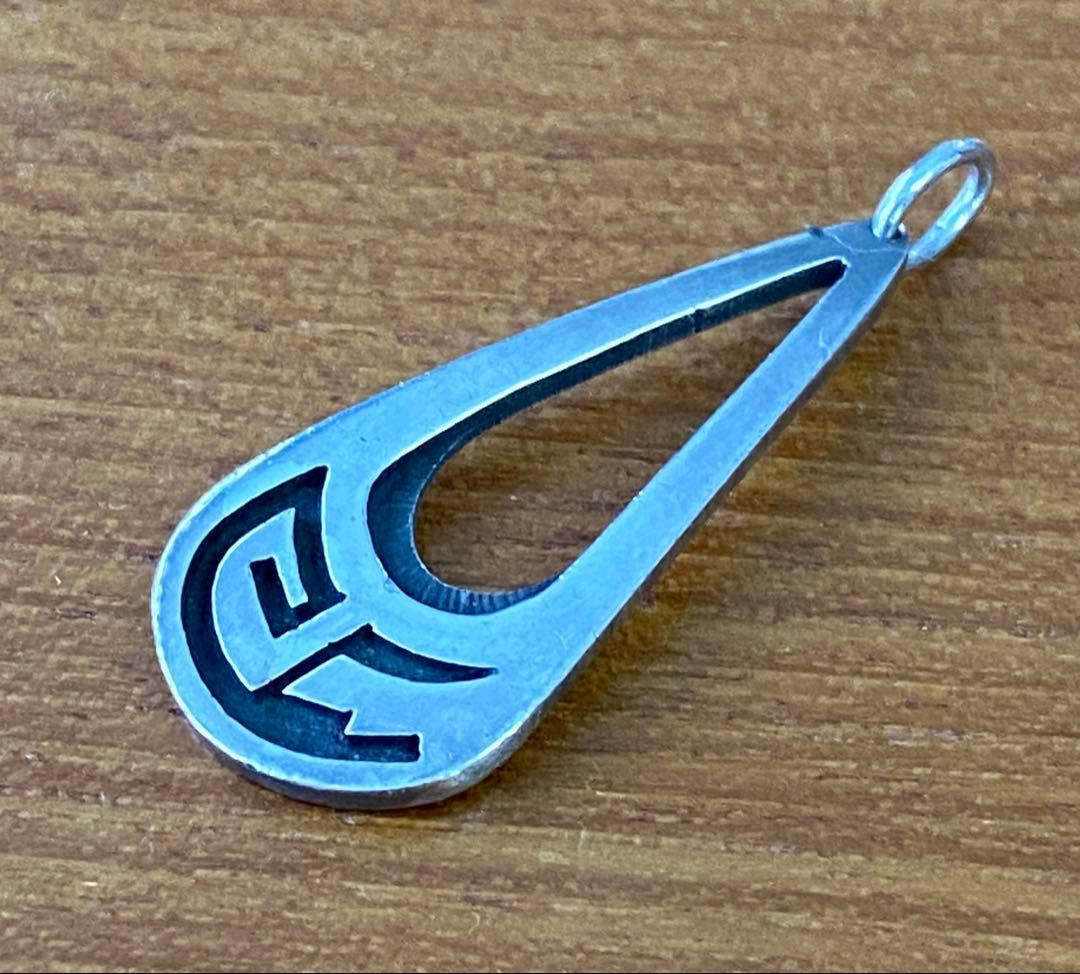 ホピ族　シルバーペンダントトップ　インディアンジュエリー　中古品