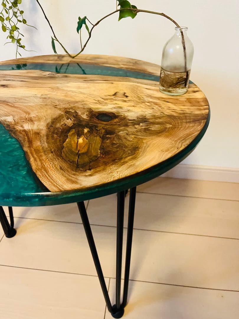 レジンテーブル　サイドテーブル　コーヒーテーブル　ソファテーブル