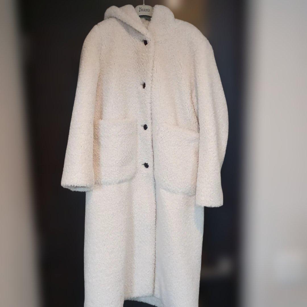 しろみ【美品】yori スイートボアフードロングコート　38