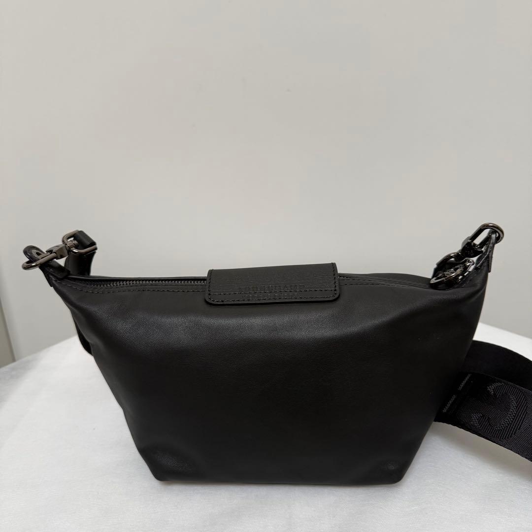 美品　ロンシャン　LE PLIAGE XTRA XS クロスボディバッグ